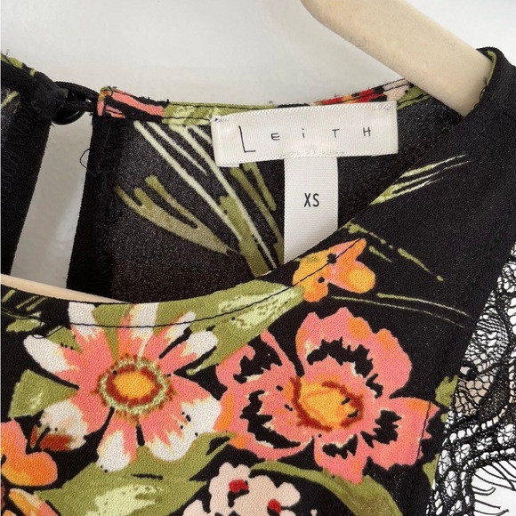 Leith Floral Dress - Picture 4 of 4